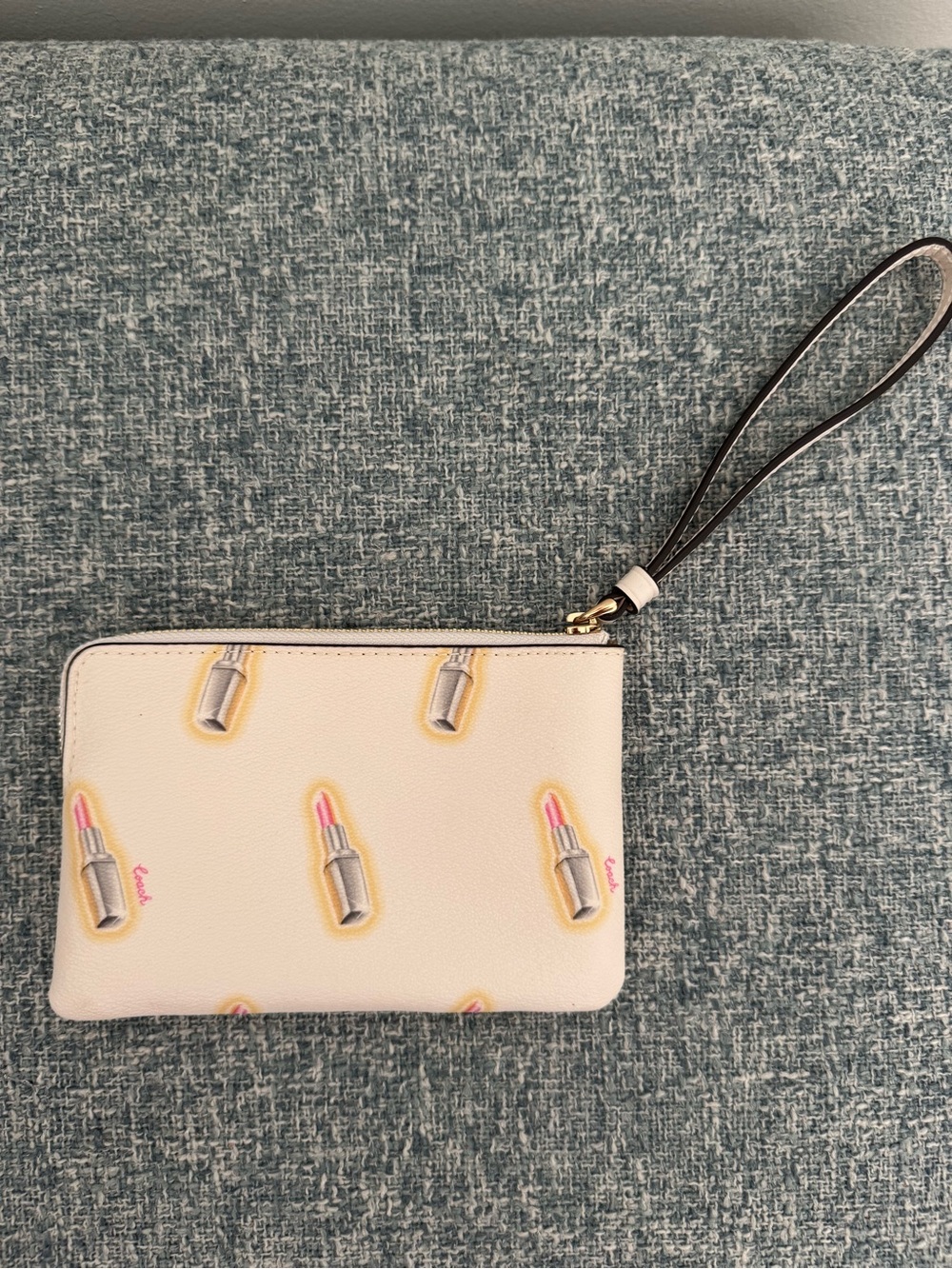 COACH Cream Lipstick Print Zip Wristlet - Picture 3 of 7